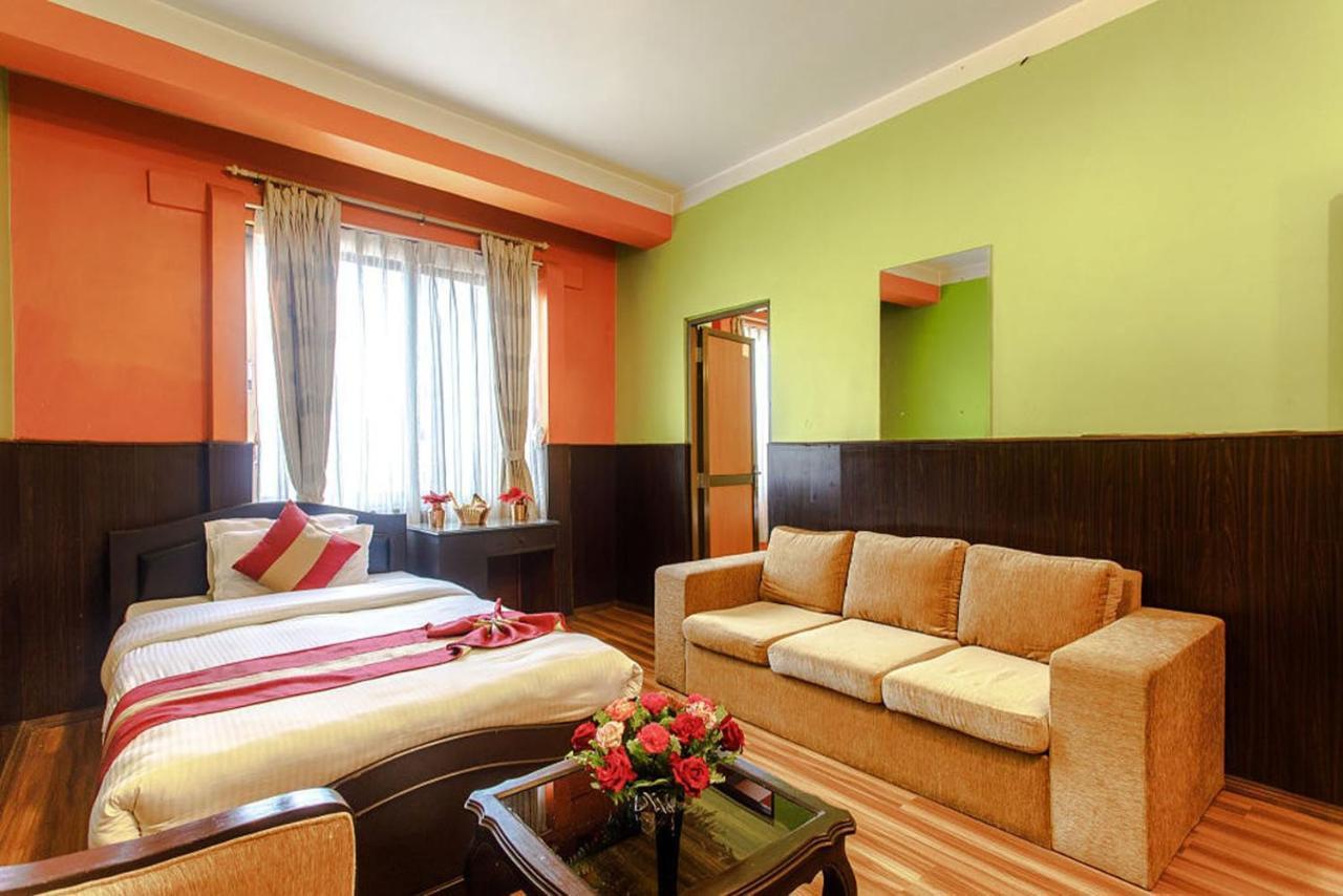 Nepalaya Hotel كاتماندو المظهر الخارجي الصورة