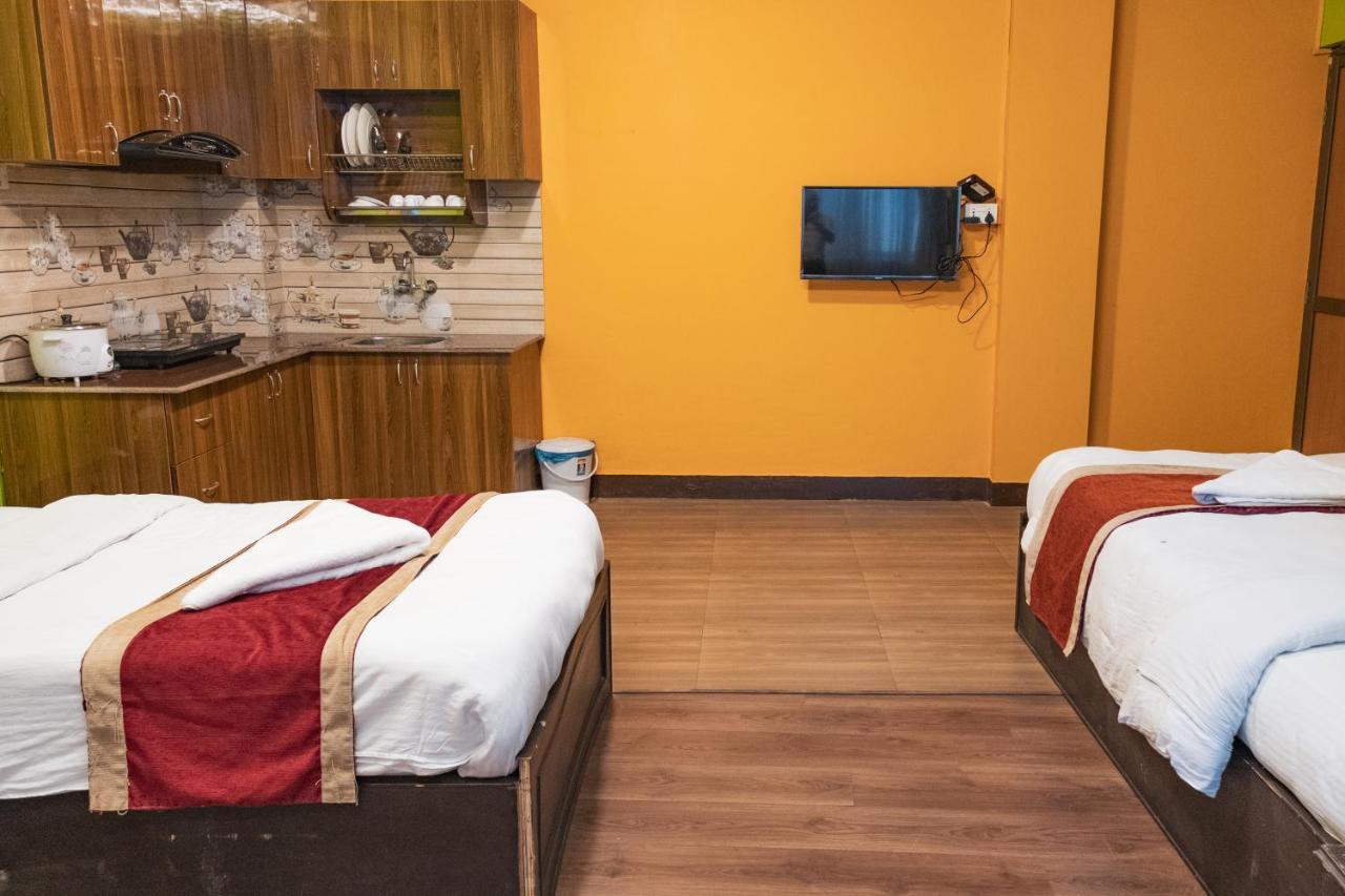 Nepalaya Hotel كاتماندو المظهر الخارجي الصورة