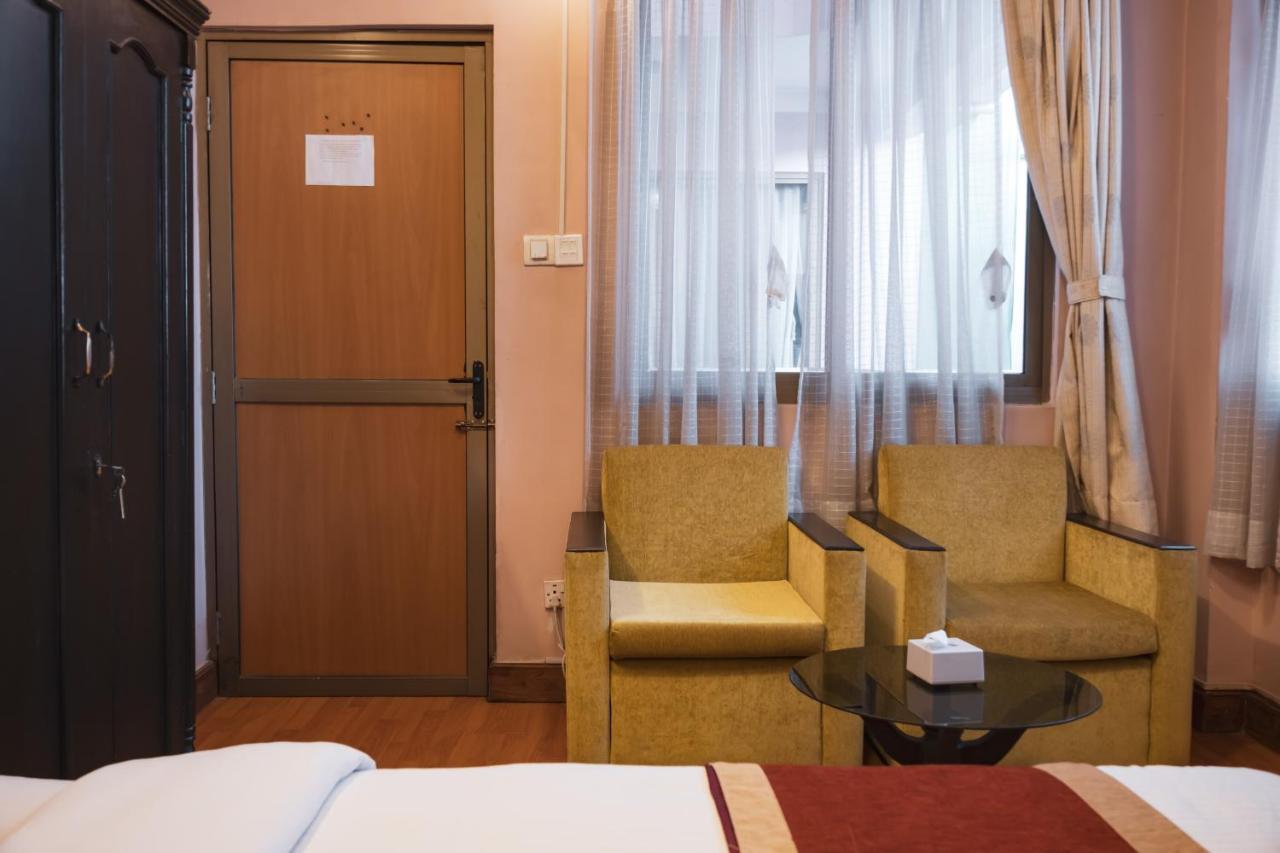 Nepalaya Hotel كاتماندو المظهر الخارجي الصورة