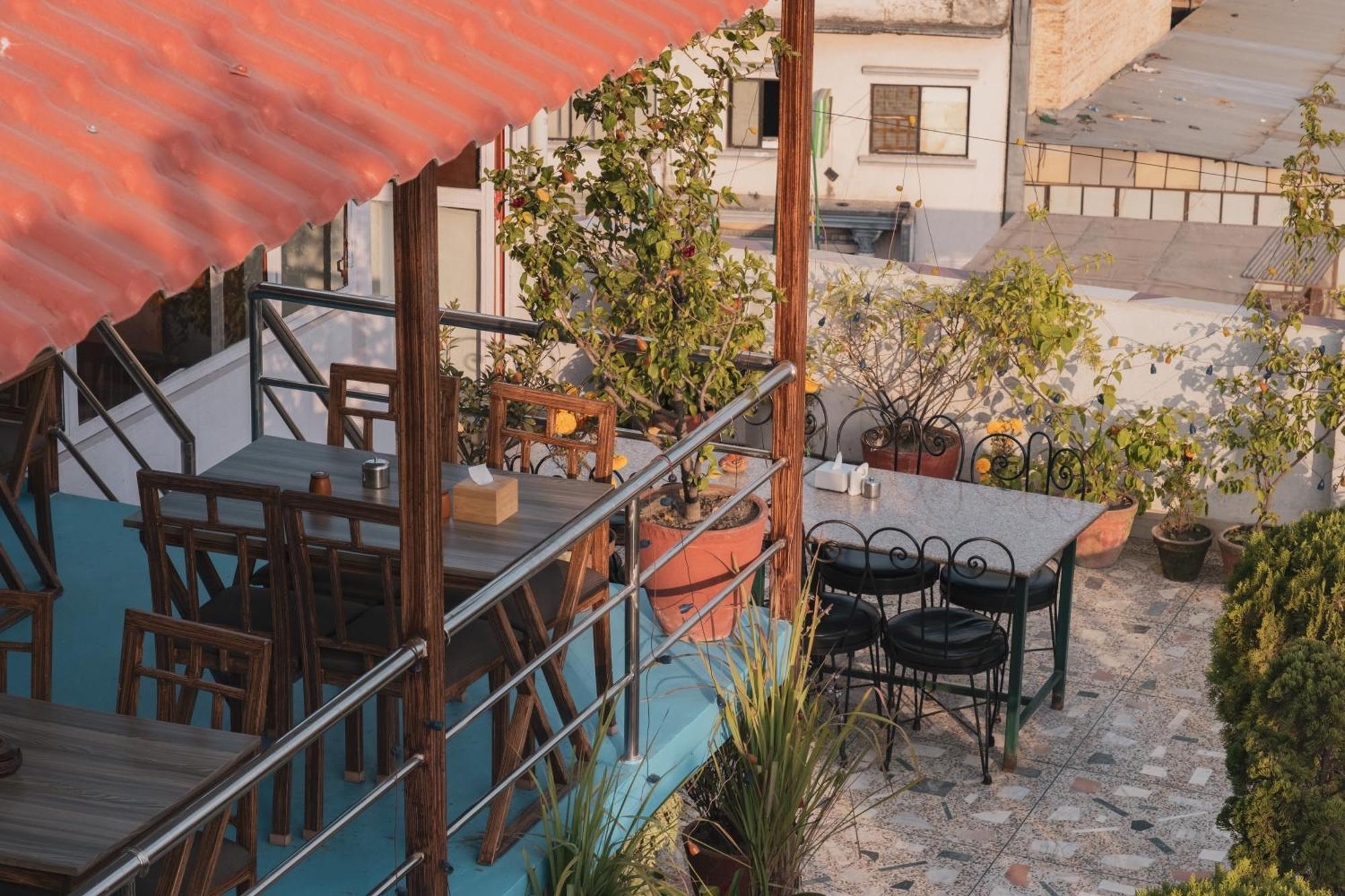 Nepalaya Hotel كاتماندو المظهر الخارجي الصورة