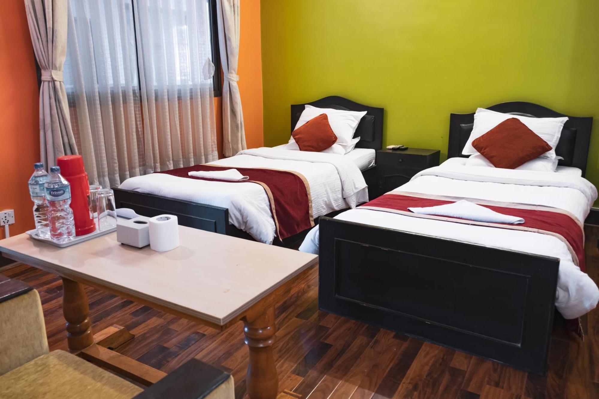 Nepalaya Hotel كاتماندو المظهر الخارجي الصورة