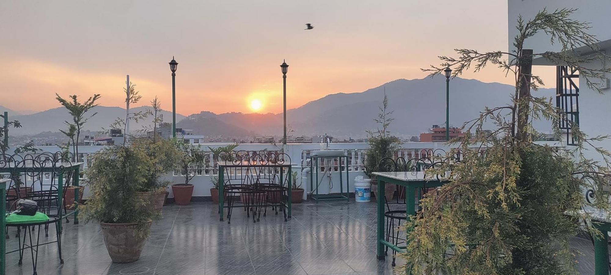 Nepalaya Hotel كاتماندو المظهر الخارجي الصورة